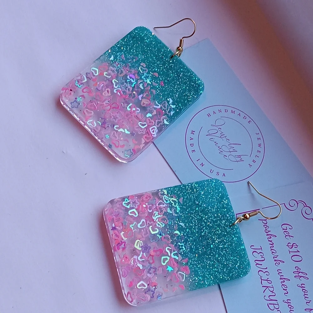 Hand Crafted Pink And Teal Caribbean Sunset Collection Rectangles - Picture 5 of 6